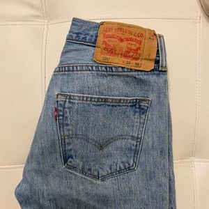 Levi jeans